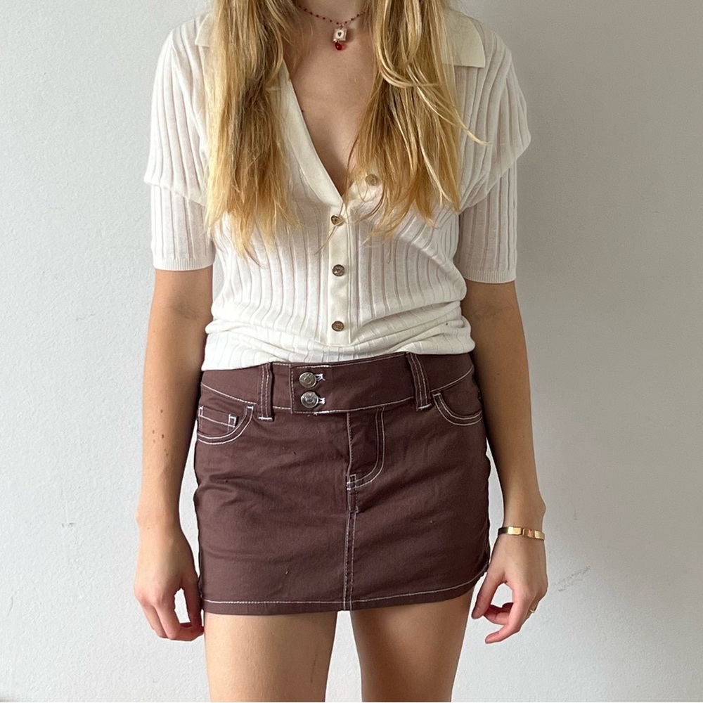 Brown mini skirt